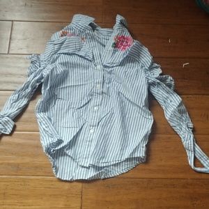 Woman clotjes and sweatshirts